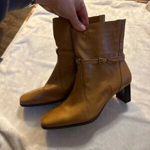 Soffe Tan Leather Ankle Boots